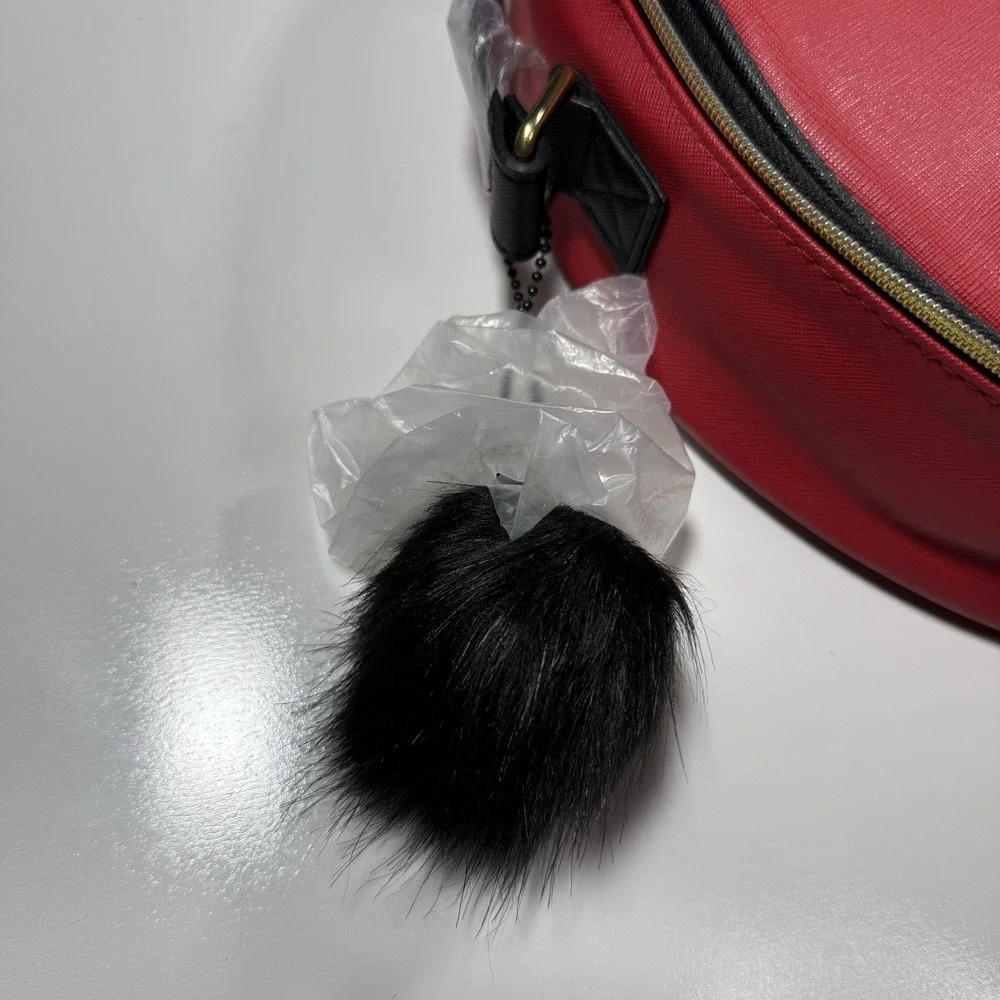 Elizabeth Arden Red Round Makeup Case World Color Faux Leather Pom Pom Bag